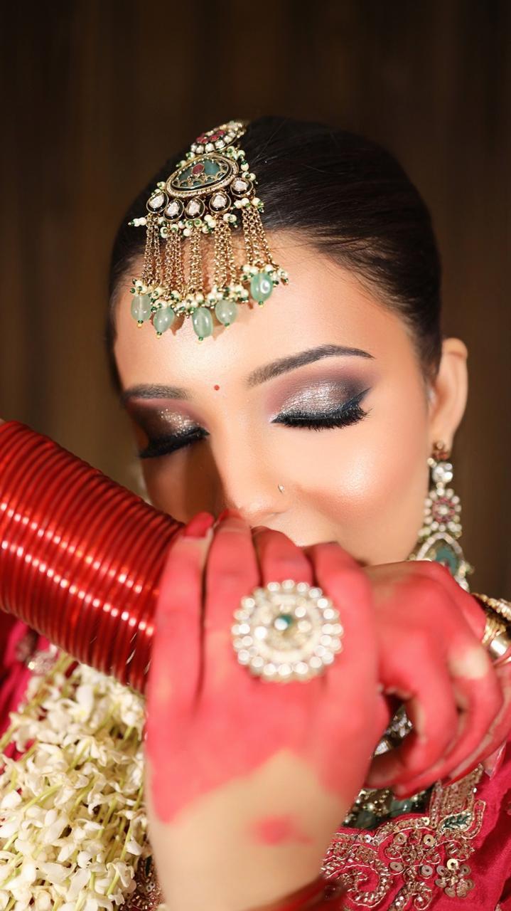 Neha Beauty Salon