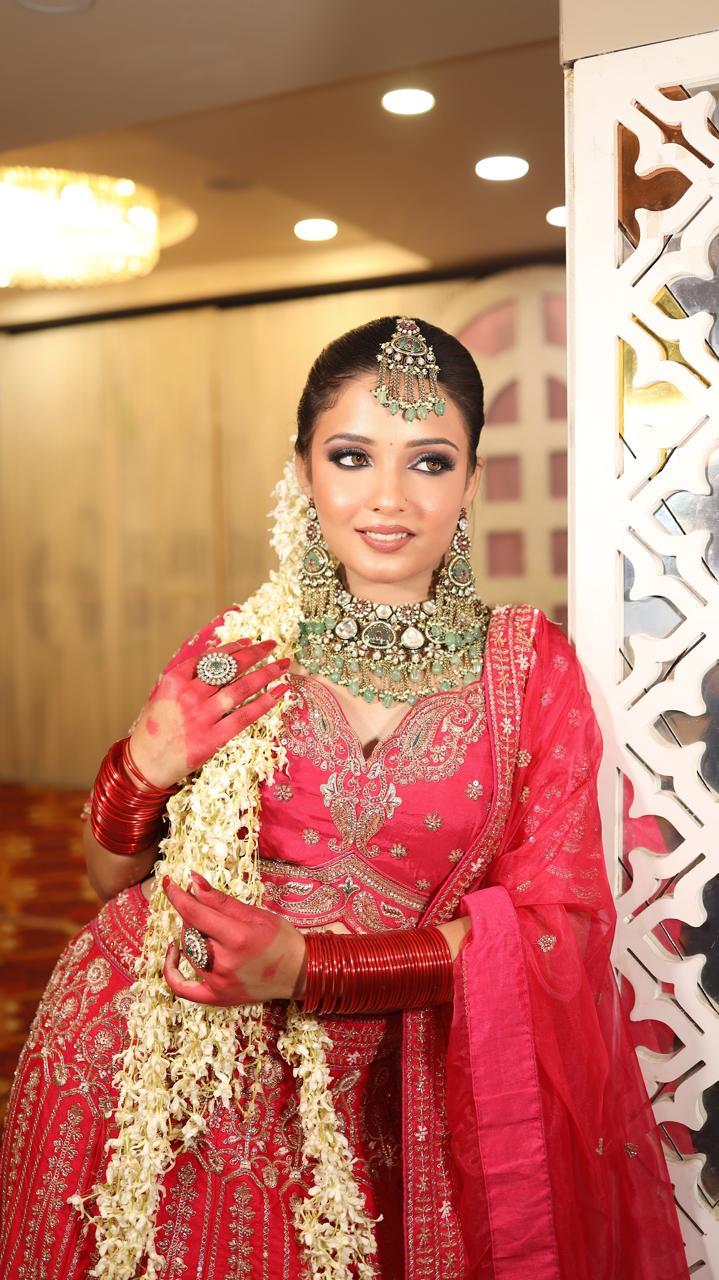 Neha Beauty Salon